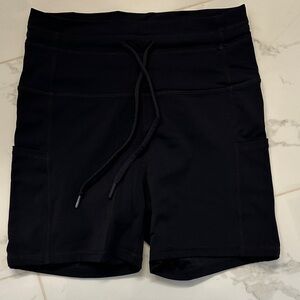 Black Zyia workout shorts S